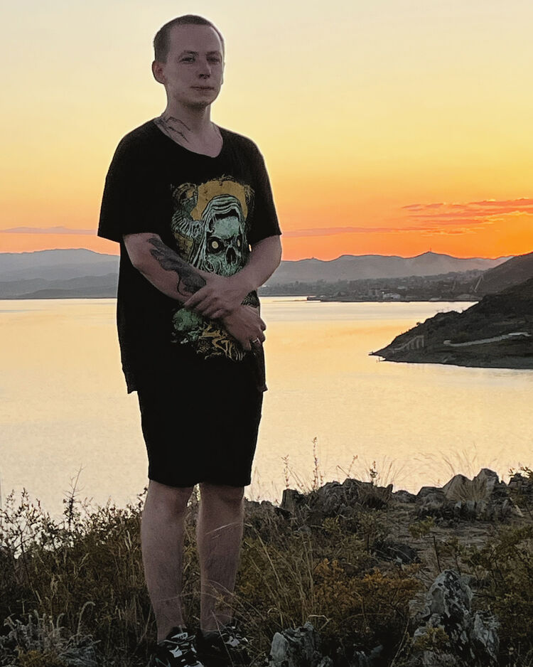  -,   , 22 ,   ,   