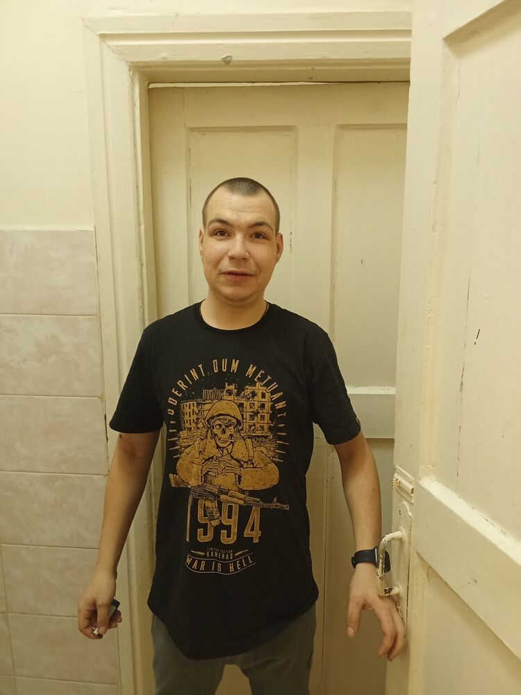  49096611  Dima, 33 ,    