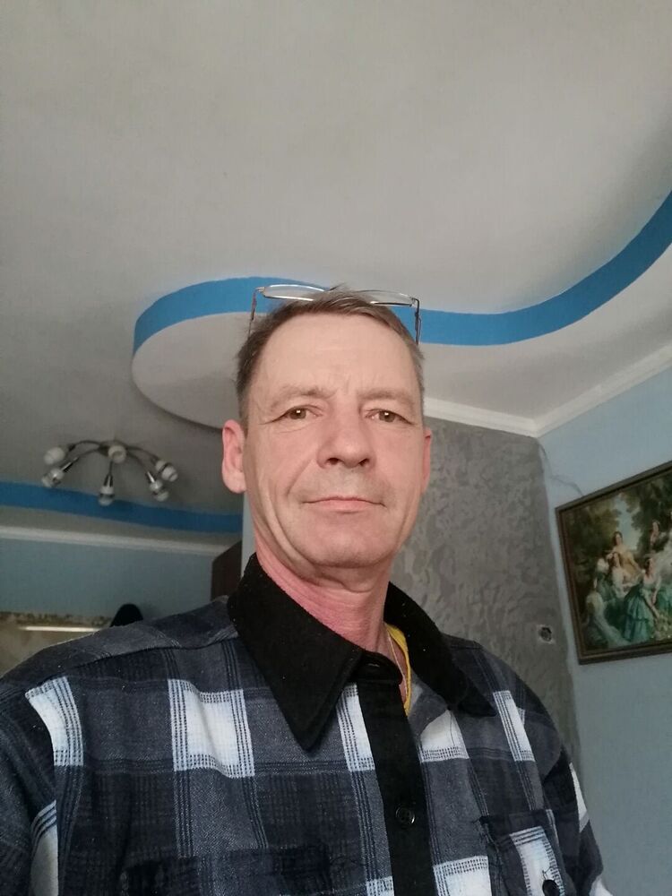  31982041  , 53 ,    