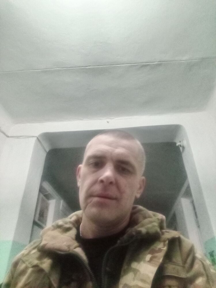  40030651  , 39 ,    