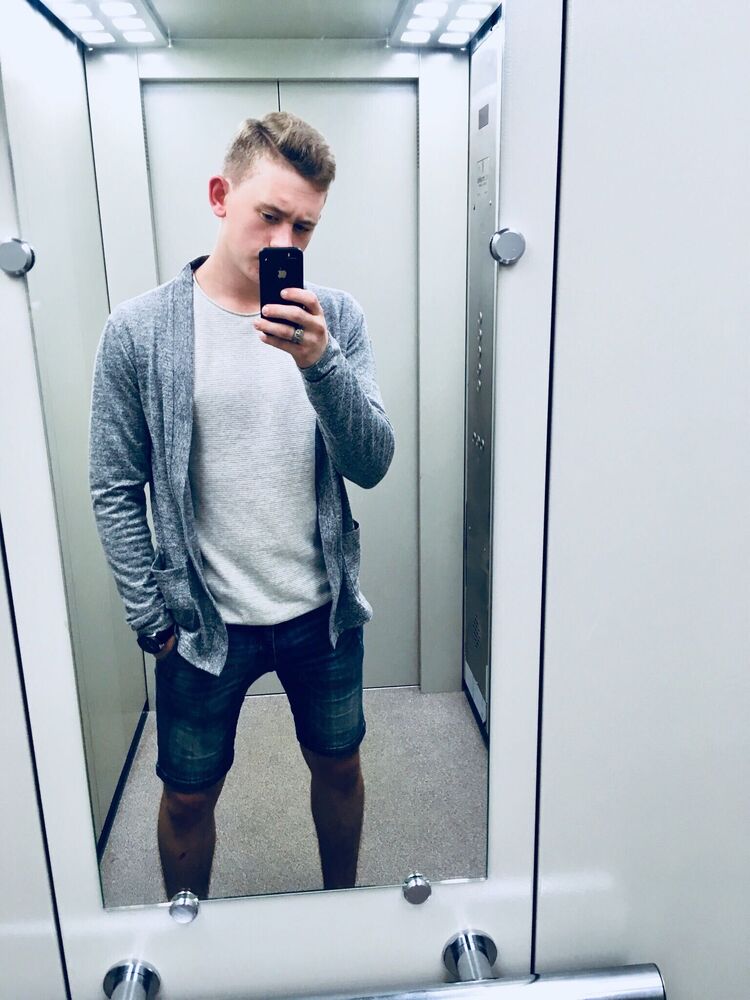  38292171  , 25 ,    