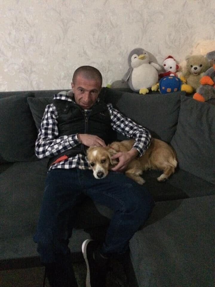  21853381  Vaska, 43 ,    