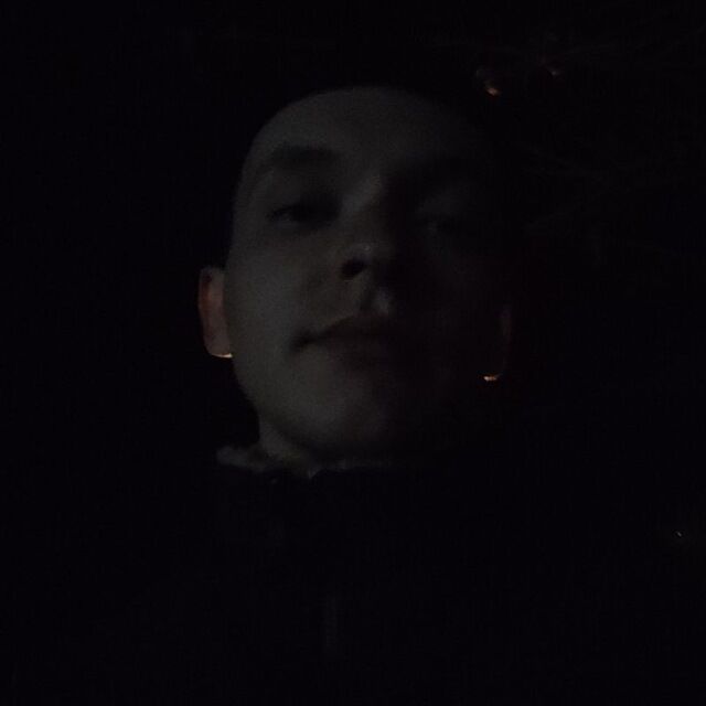  40144841  , 23 ,    
