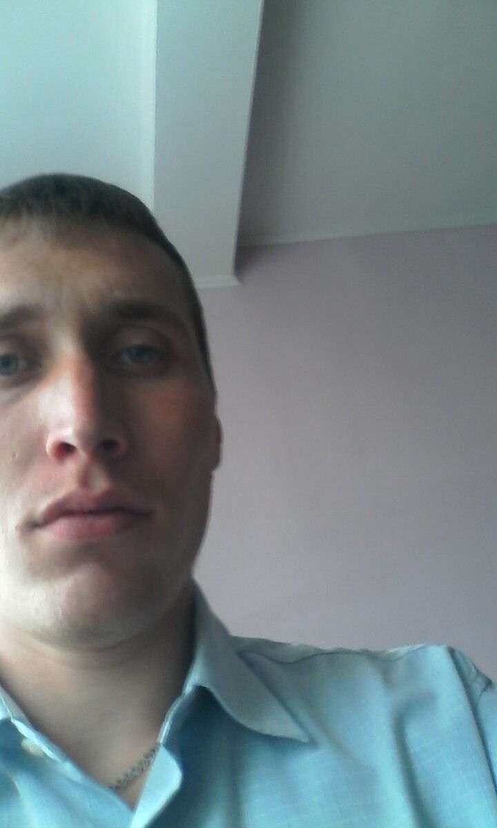  4345071  Mihail, 41 ,    