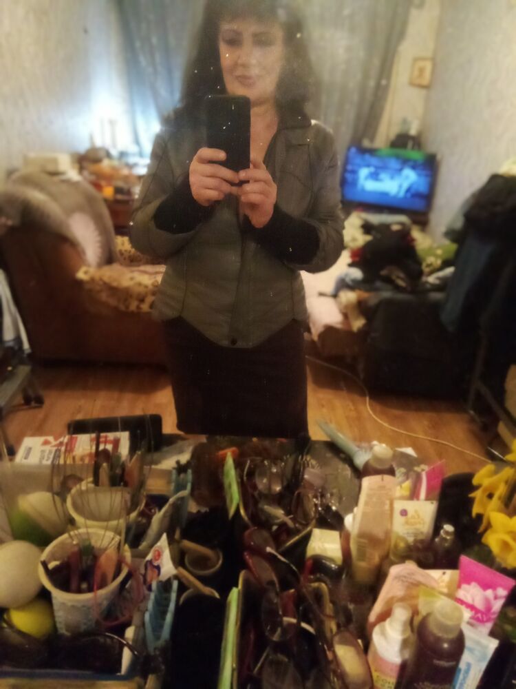  ,   Elena, 46 ,   ,   , c 