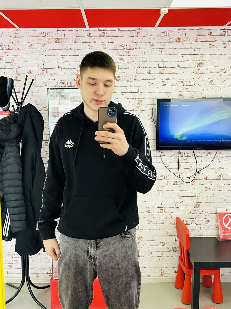 ���� 42376501 ����� �����, 22 ����, ���� ���������� � ���