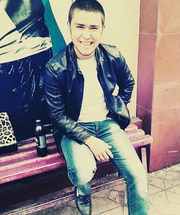  ,   Rusik, 32 ,   ,   , c , 