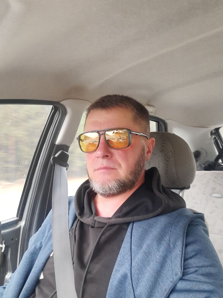  52912581  , 42 ,    