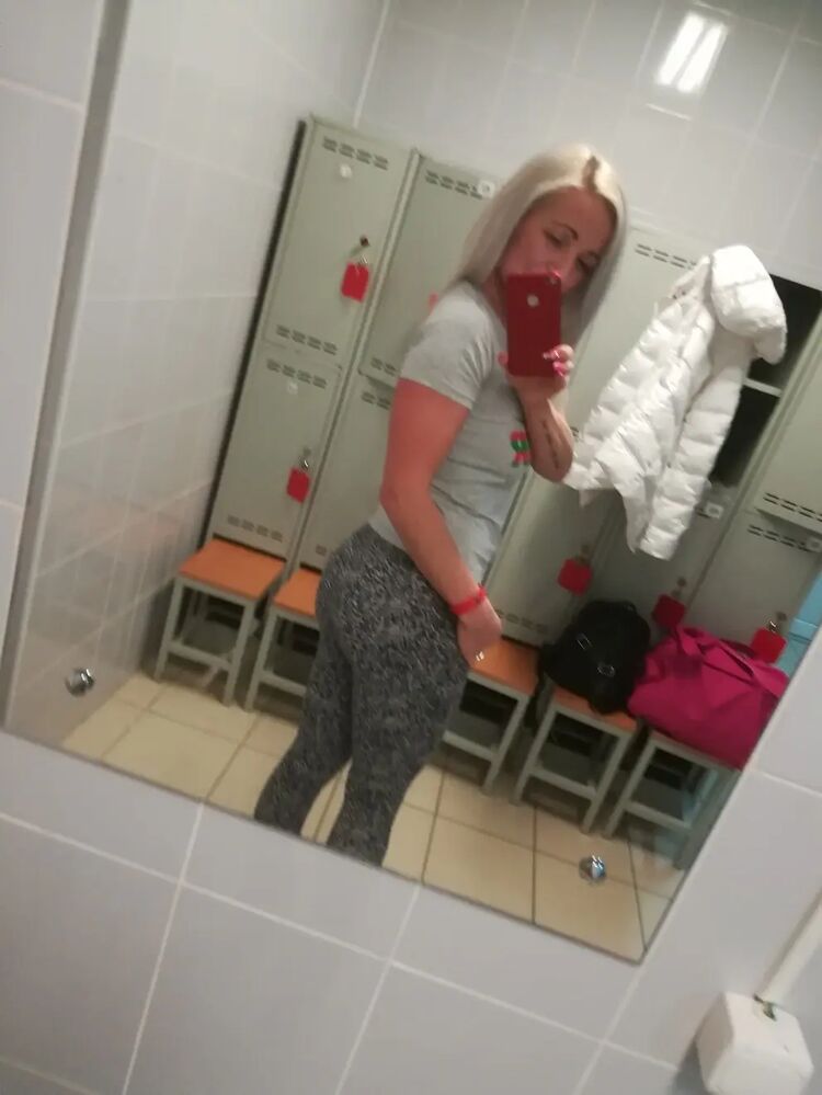  28453131  , 35 ,    