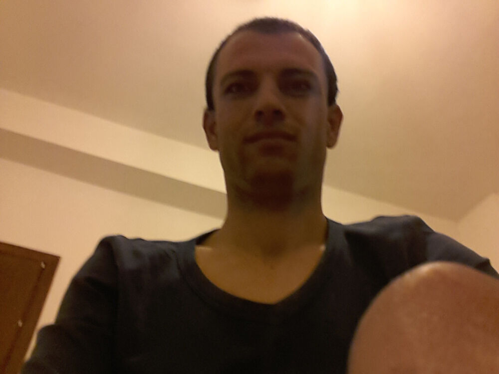  6961941  Edixxx, 47 ,    