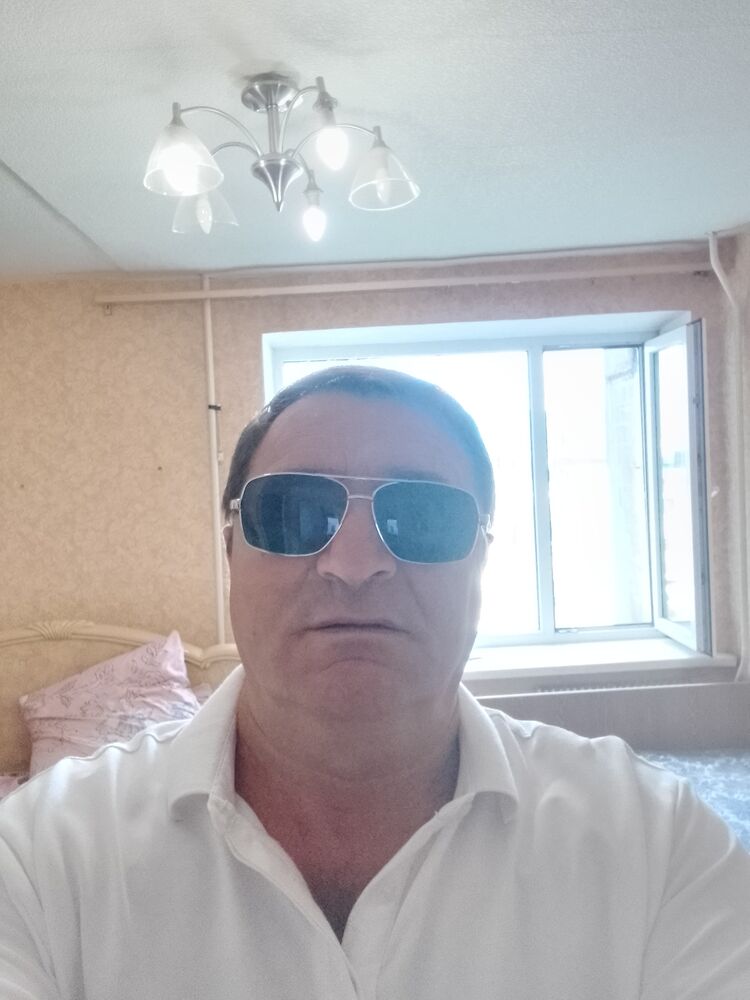  37993611  , 58 ,    