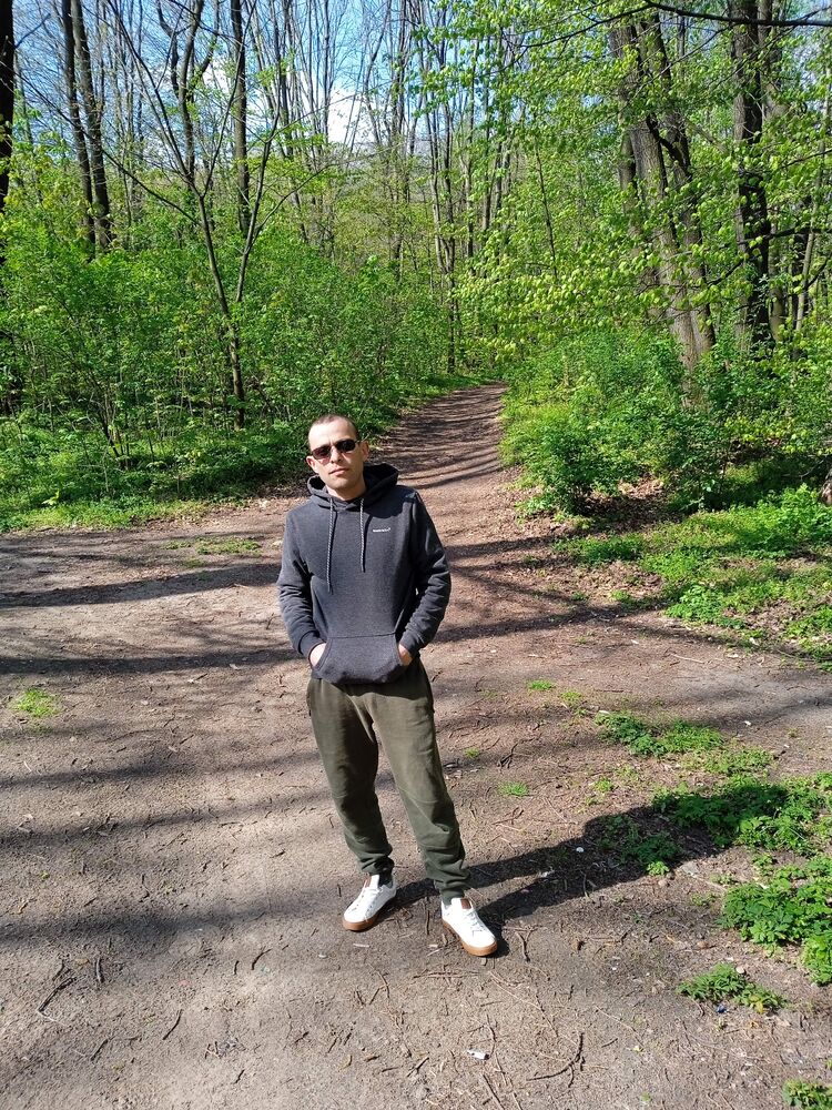  ,   Vano, 37 ,   ,   