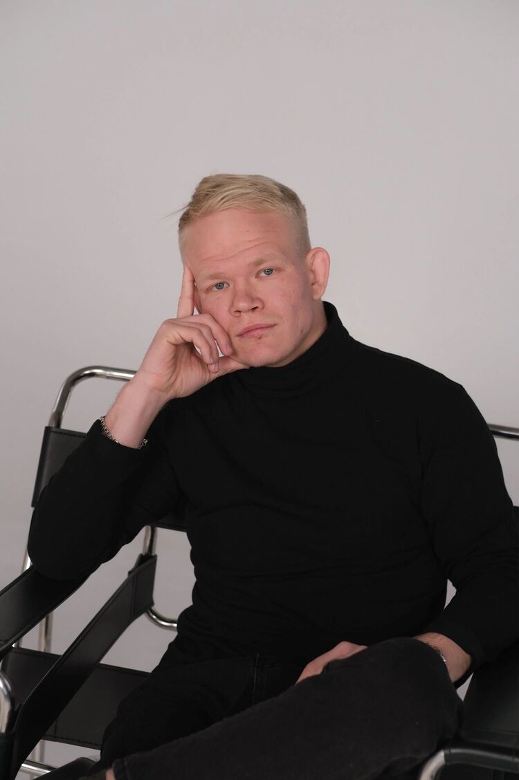 ���� 39425701 ����� ���������, 24 ����, ���� ���������� � �����