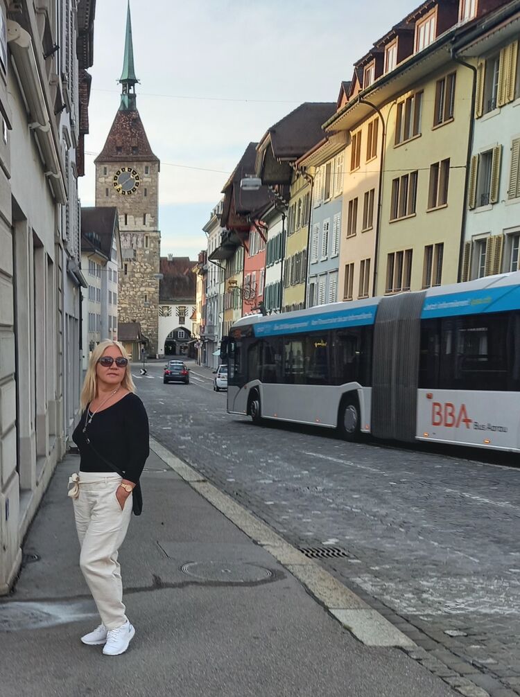  Dietikon,   Nina, 54 ,   ,   