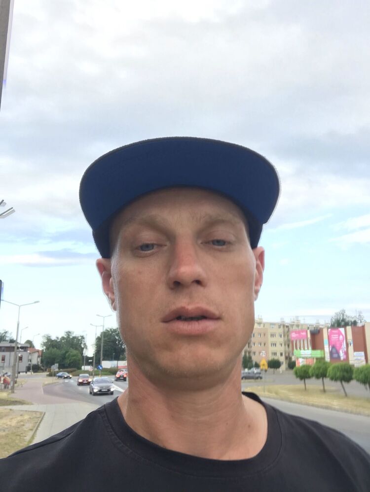  24589861  , 39 ,    