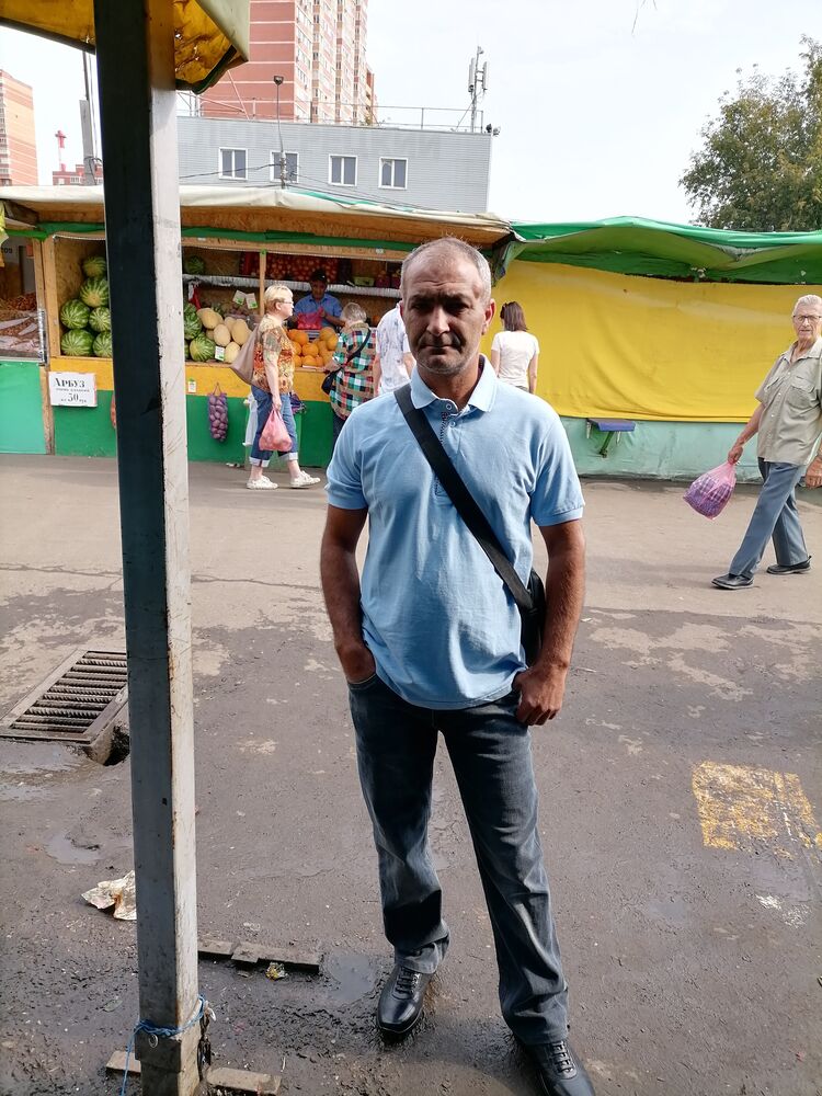  38117181  Novruz, 48 ,    