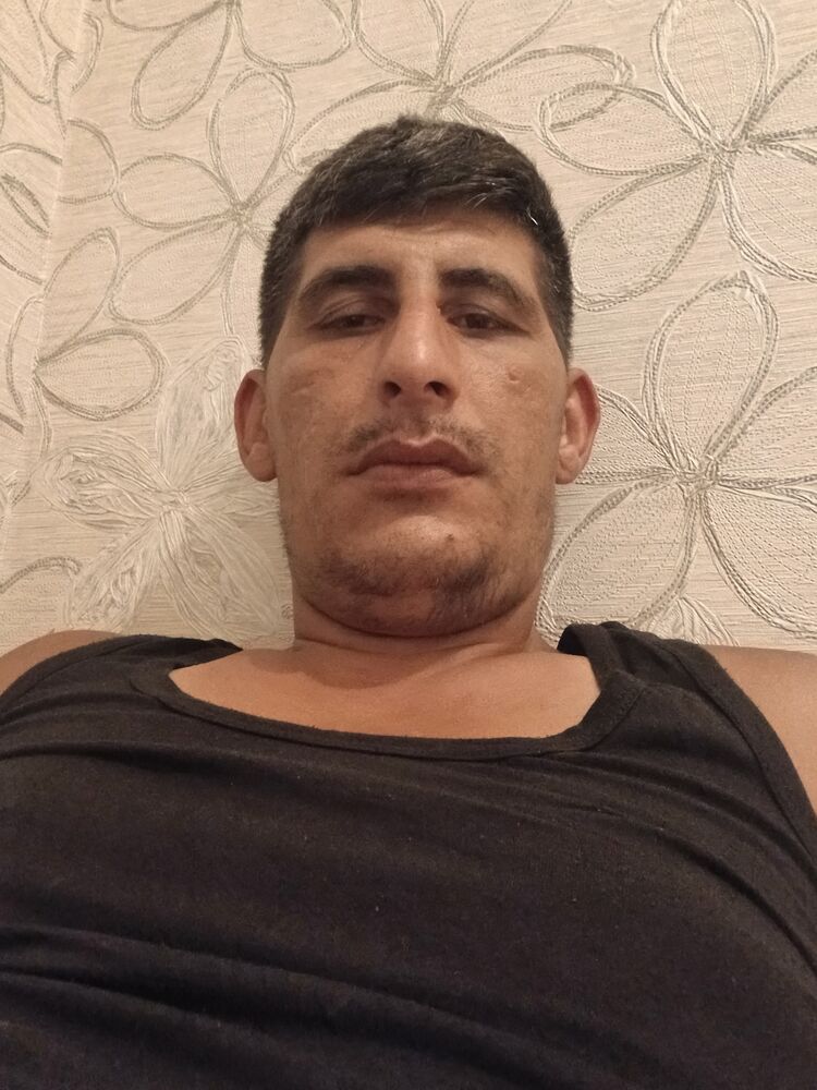  52812421  , 33 ,    