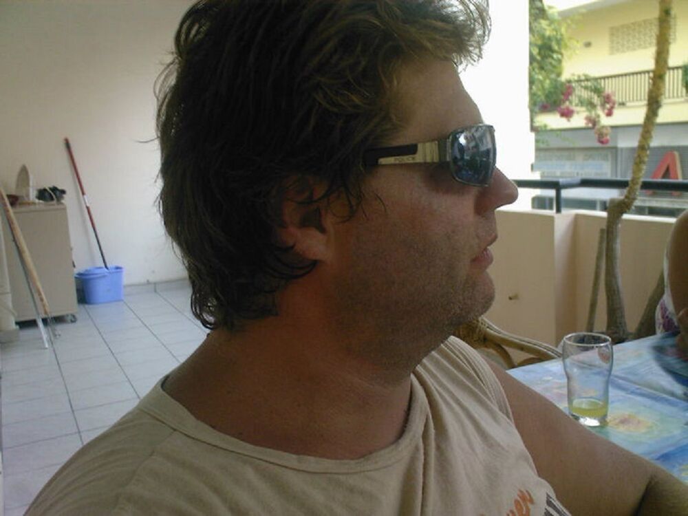  ,   Goran, 51 ,   ,   