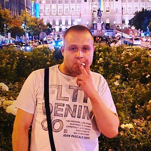  Letnany,   , 27 ,   ,   