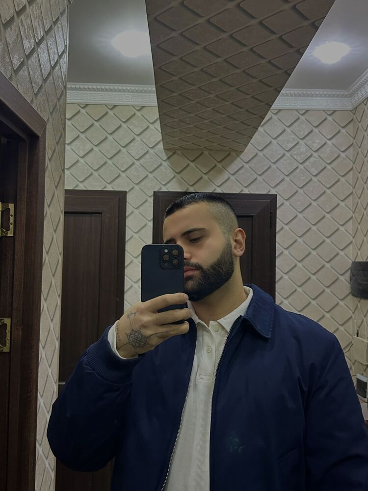  52879581  , 29 ,    