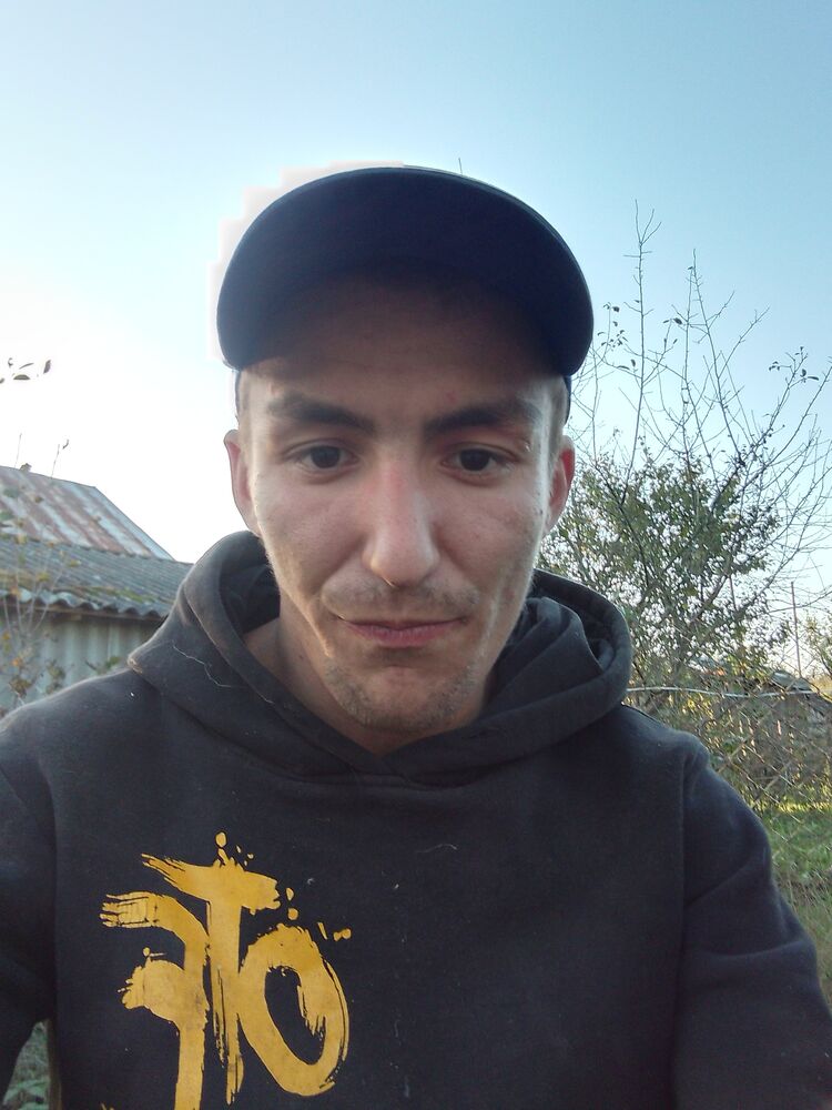  46821971  , 23 ,    
