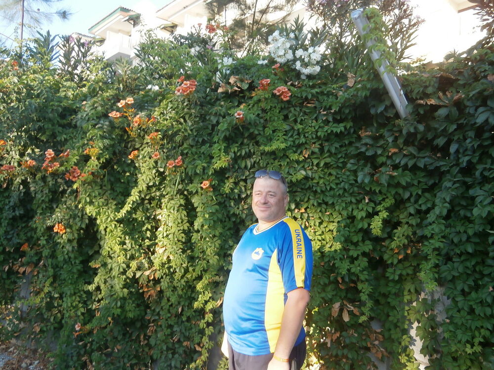  12870821  Alex, 51 ,    