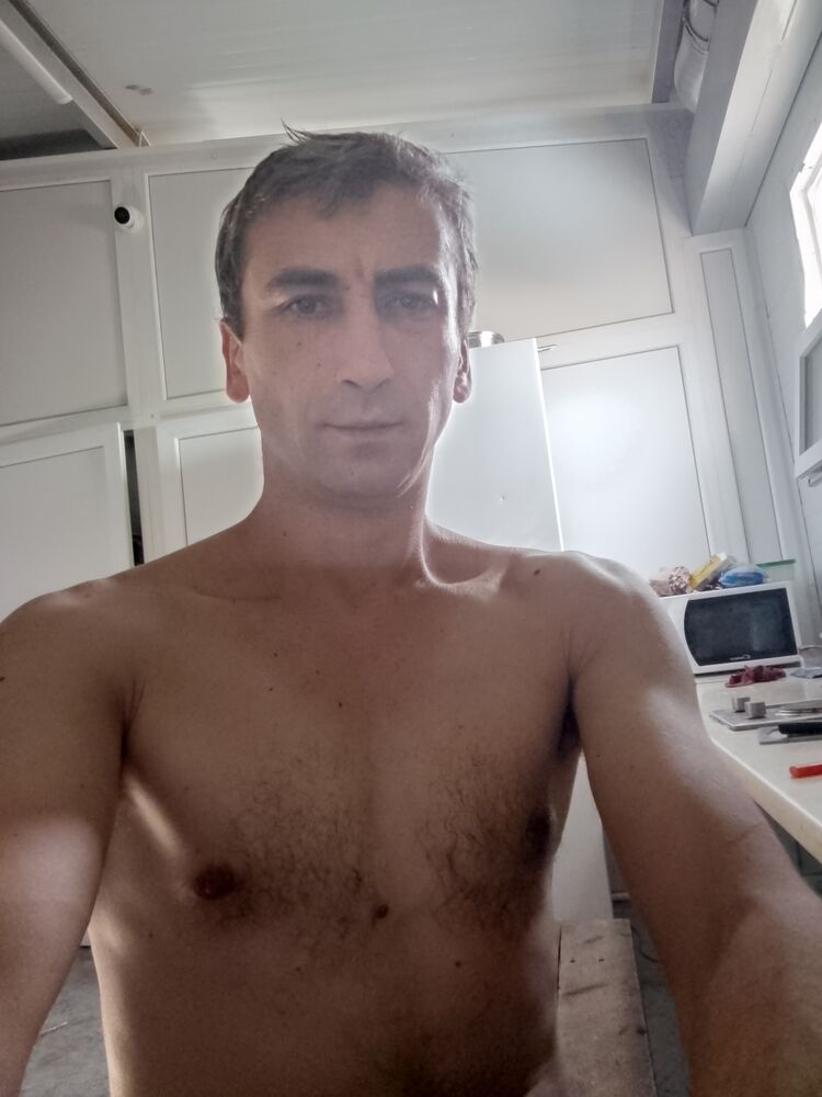  46318391  Roma, 44 ,    
