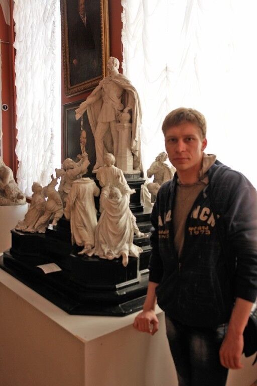  8636641  Alexander, 36 ,    