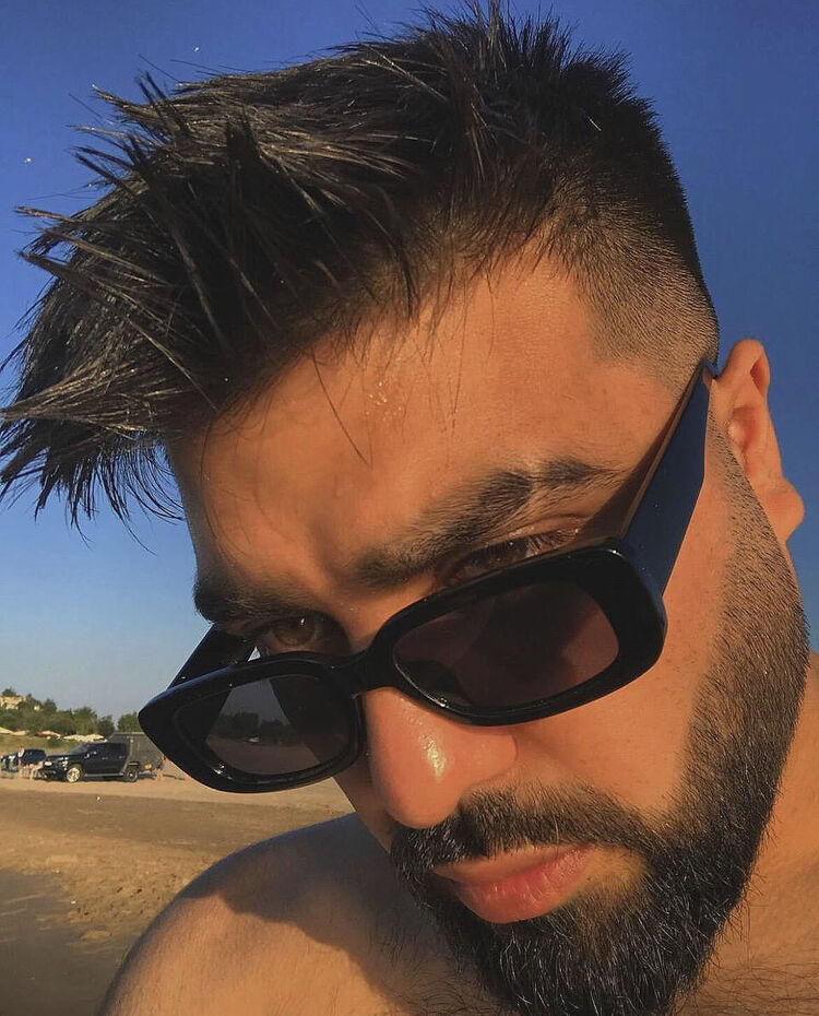  31837061  Javid, 30 ,    