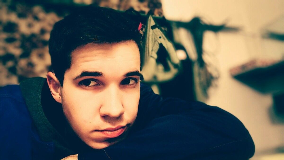  18312711  , 28 ,    --