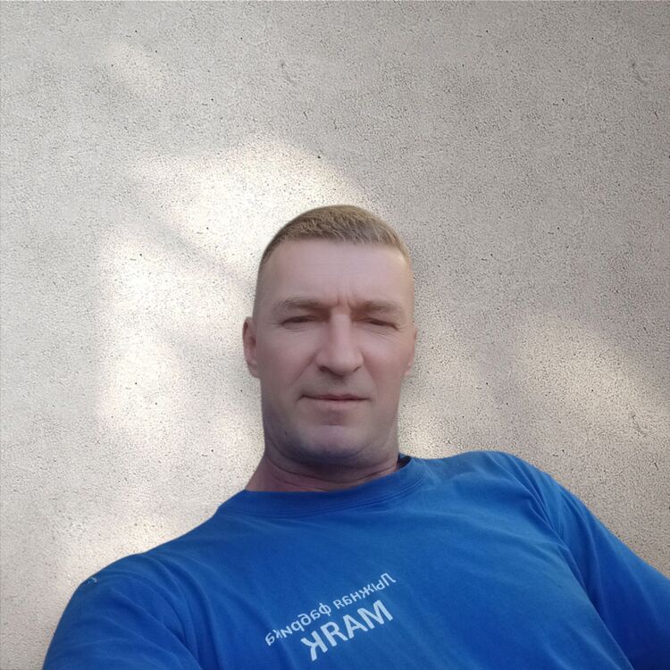  52758841  , 42 ,    