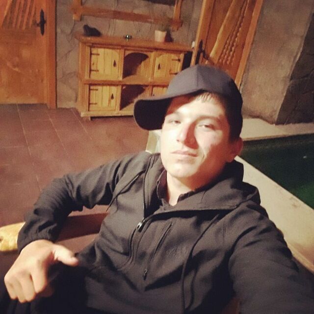  ,   Bekzod, 35 ,   ,   