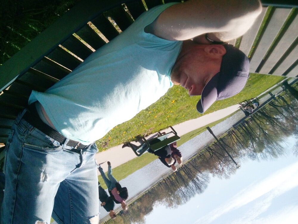  ,   Gennadiy, 45 ,  