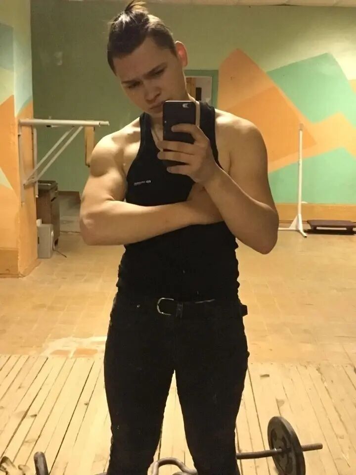 ,   Maxim, 23 ,   ,   