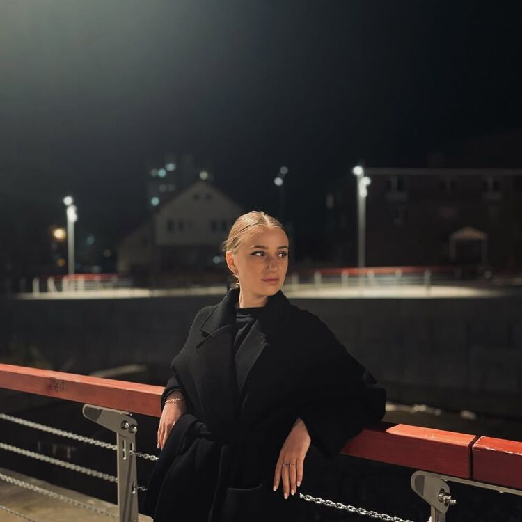 ���������� �����-���������, ���� ������� Diana, 21 ���, ������������ ��� ������, ����� � ���������