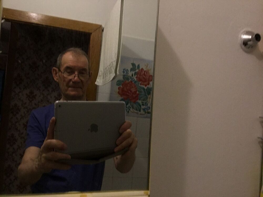  21547921  , 76 ,    -
