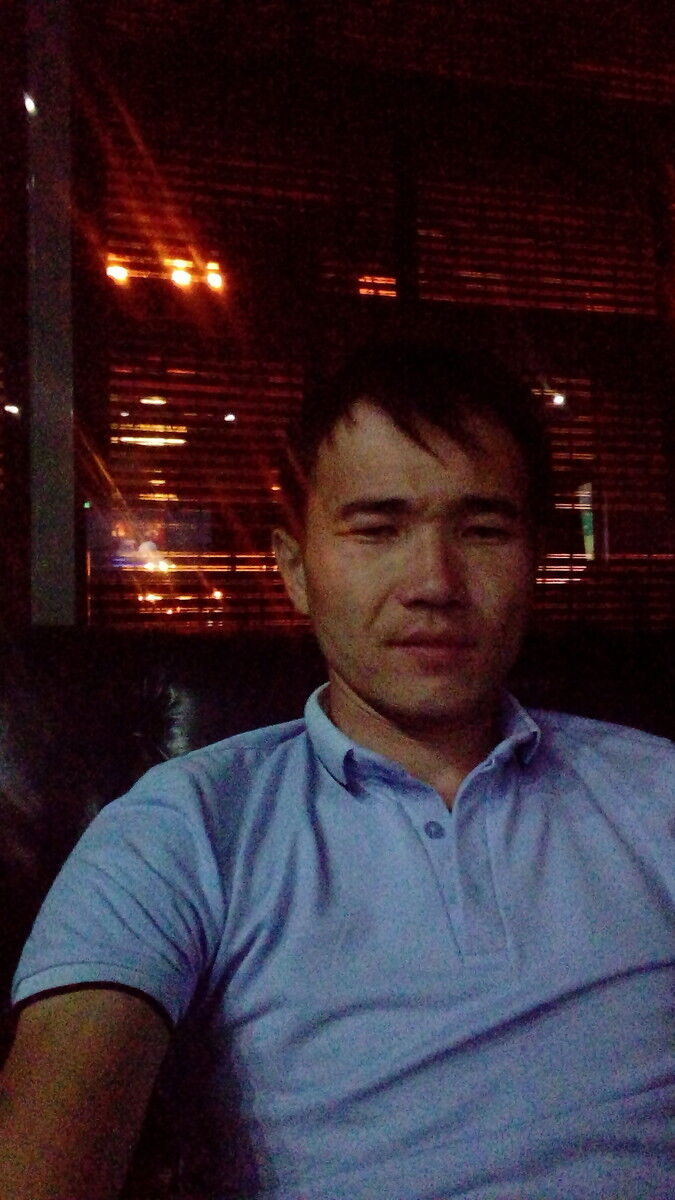  ,   Erzhan, 35 ,   ,   , c 
