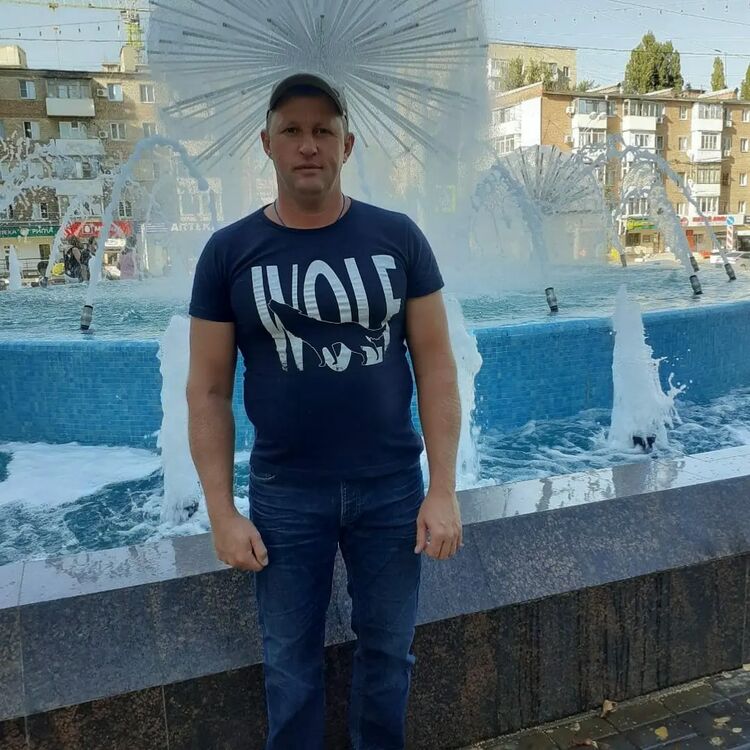  27501211  , 44 ,    --