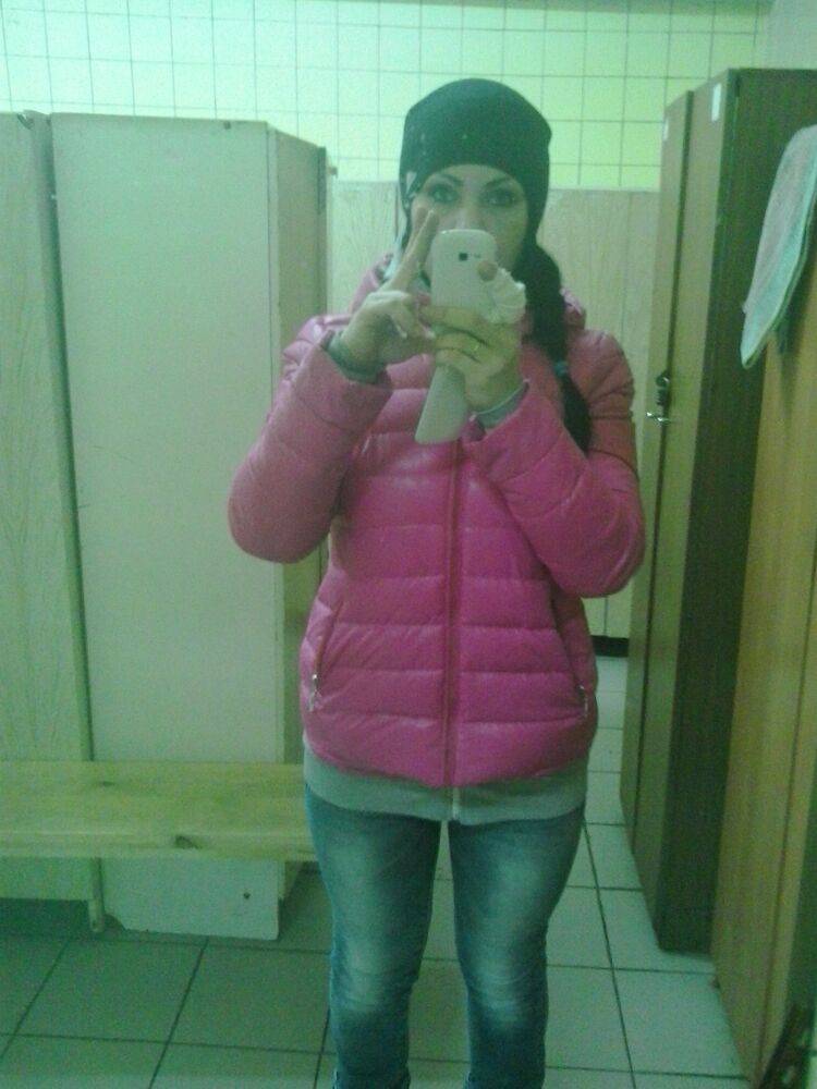  24735081  , 38 ,    