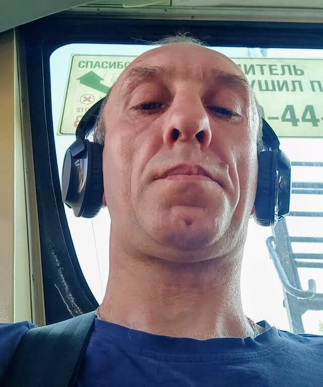  24075031  , 49 ,    