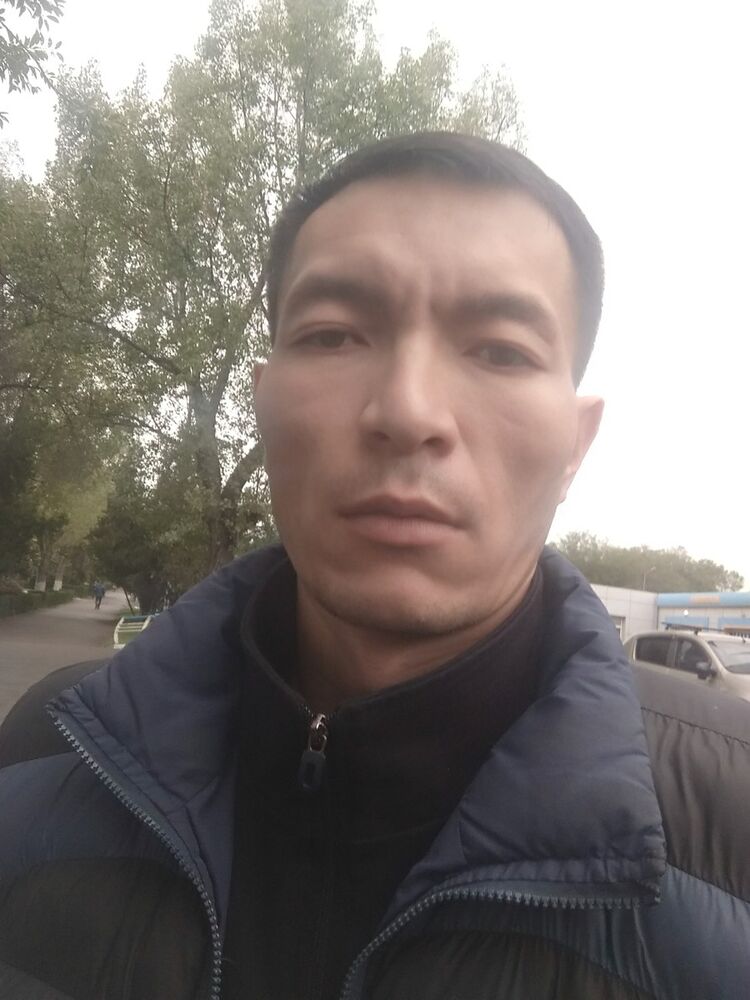  ,   Maks, 38 ,   , 