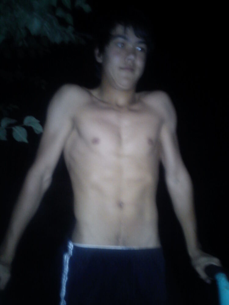  4224981  Daler, 29 ,    