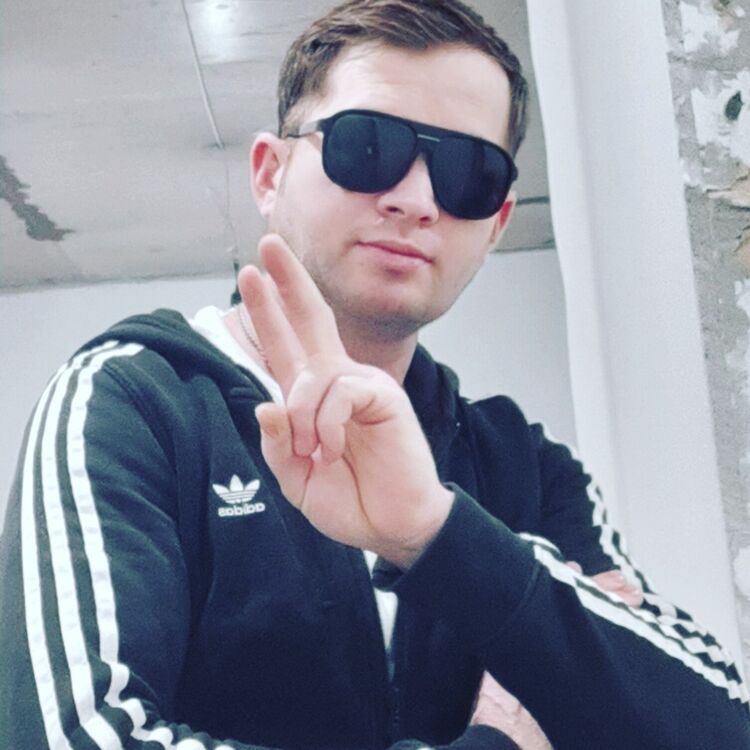  31937201  , 39 ,    