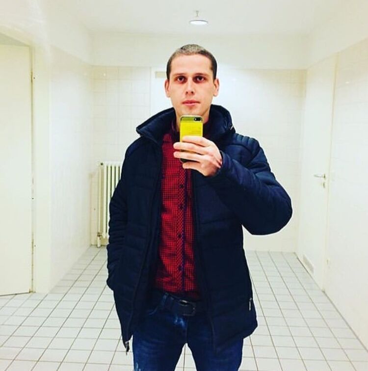 38962161  , 29 ,    