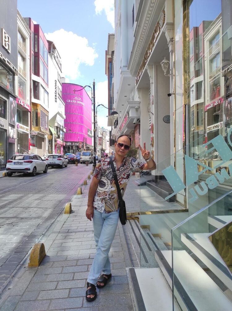  38032461  , 43 ,    -