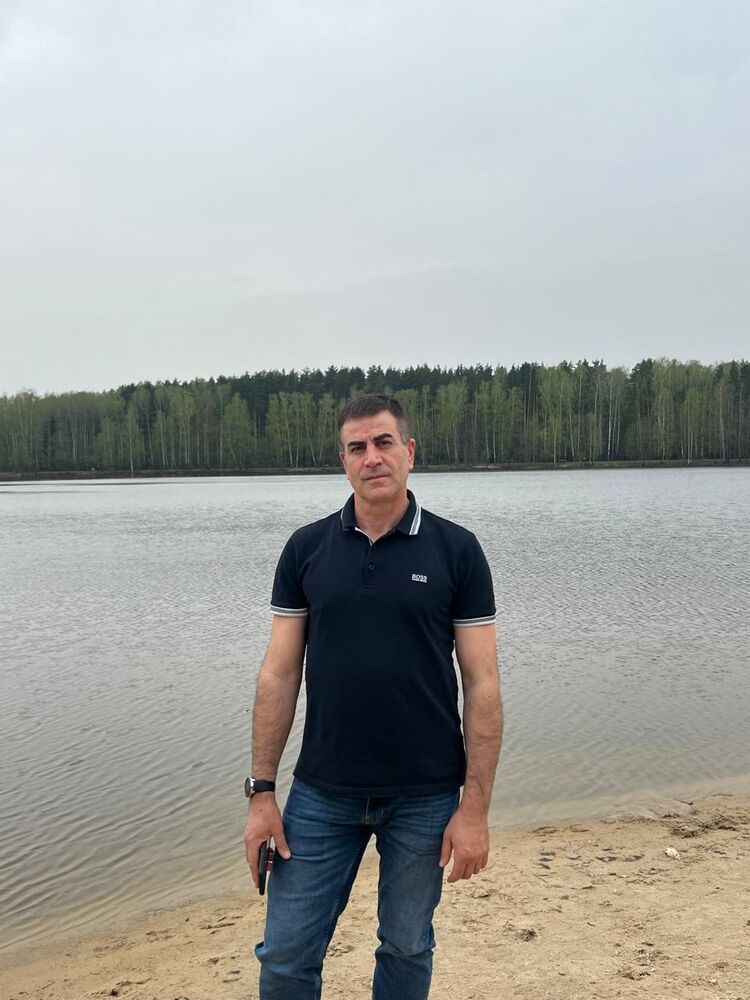  49390331  Nassib, 52 ,    