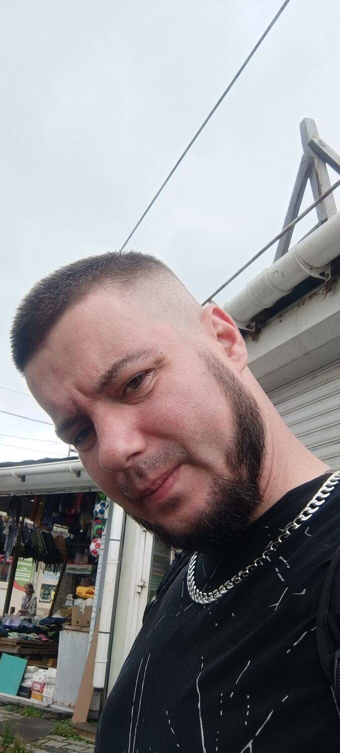  50768921  , 33 ,    