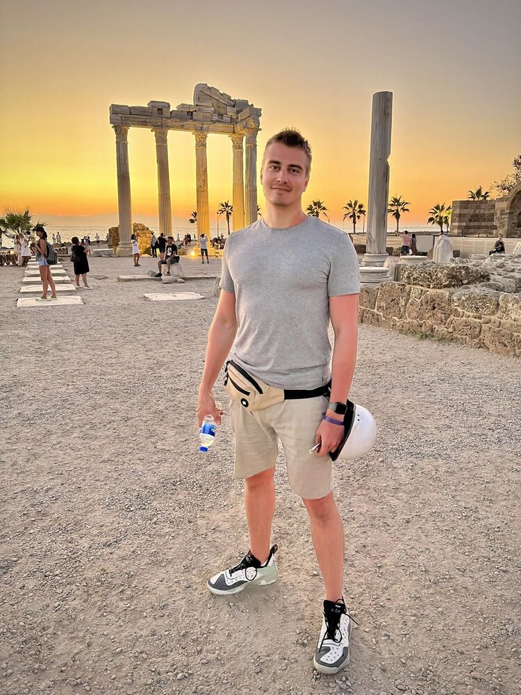  Soho,   Maximus, 31 ,   ,   