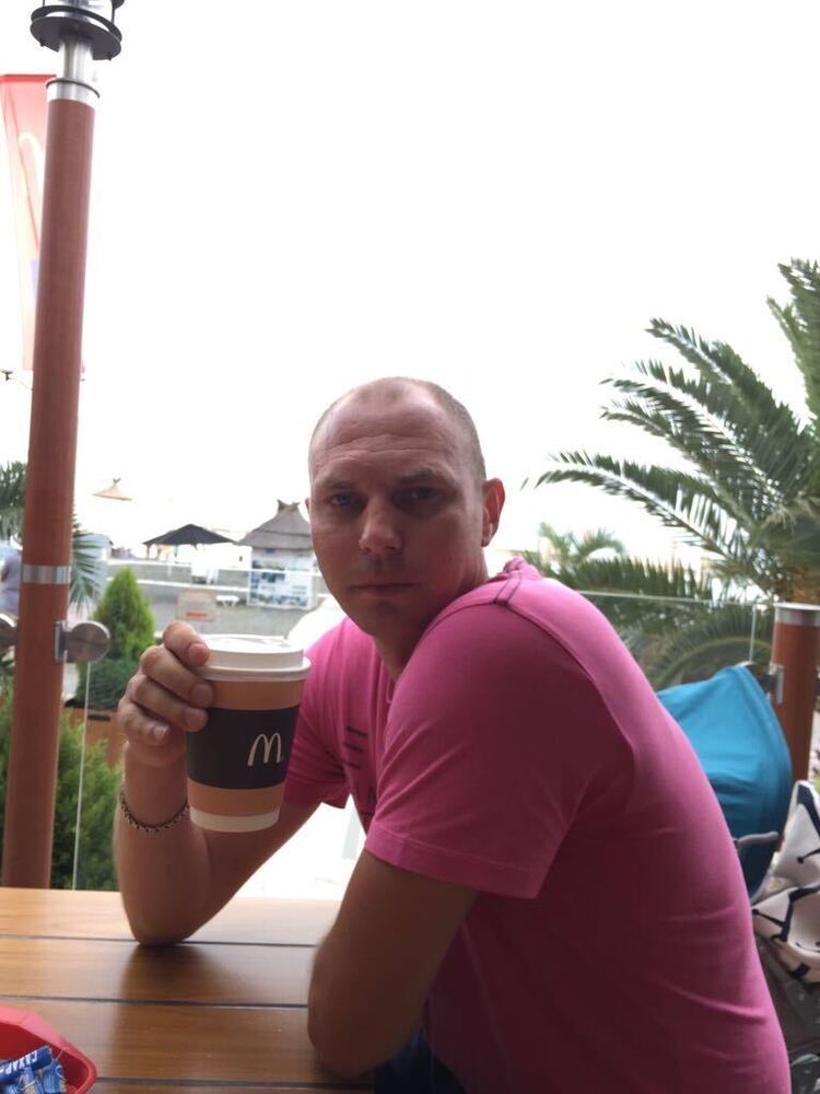  32895671  , 37 ,    -