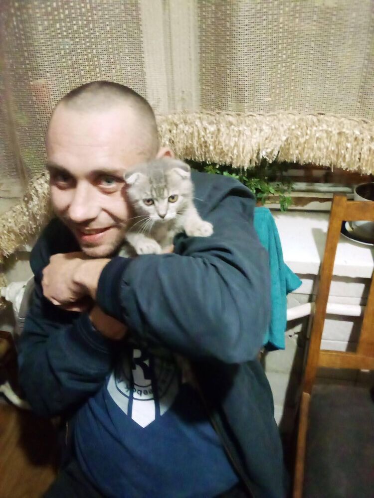  ,   Oleksandr, 33 ,   ,   , c 